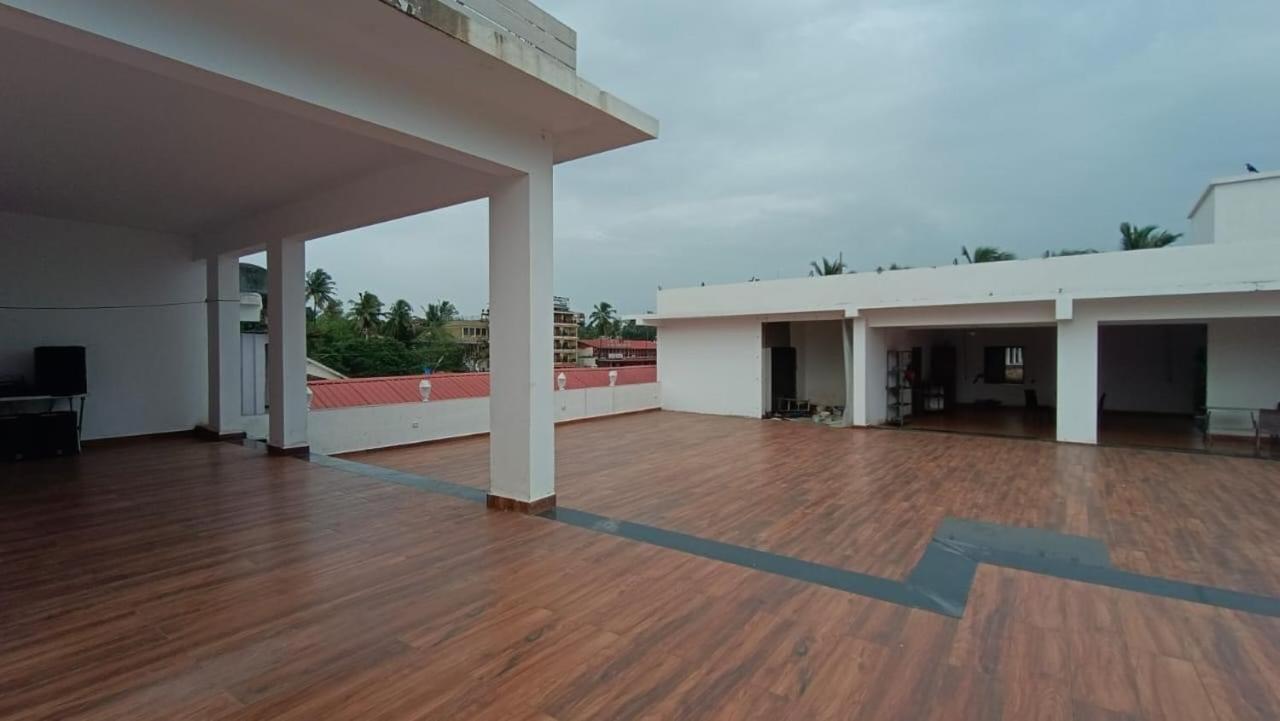 Fabexpress Neo Calangute Beach Resort Εξωτερικό φωτογραφία