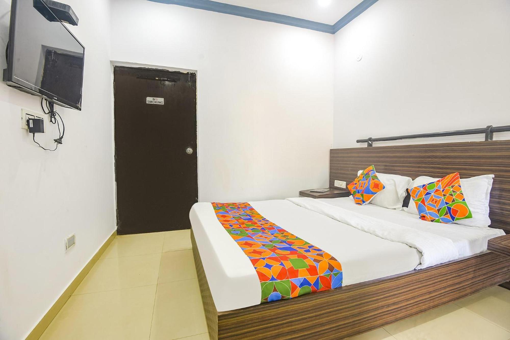Fabexpress Neo Calangute Beach Resort Εξωτερικό φωτογραφία