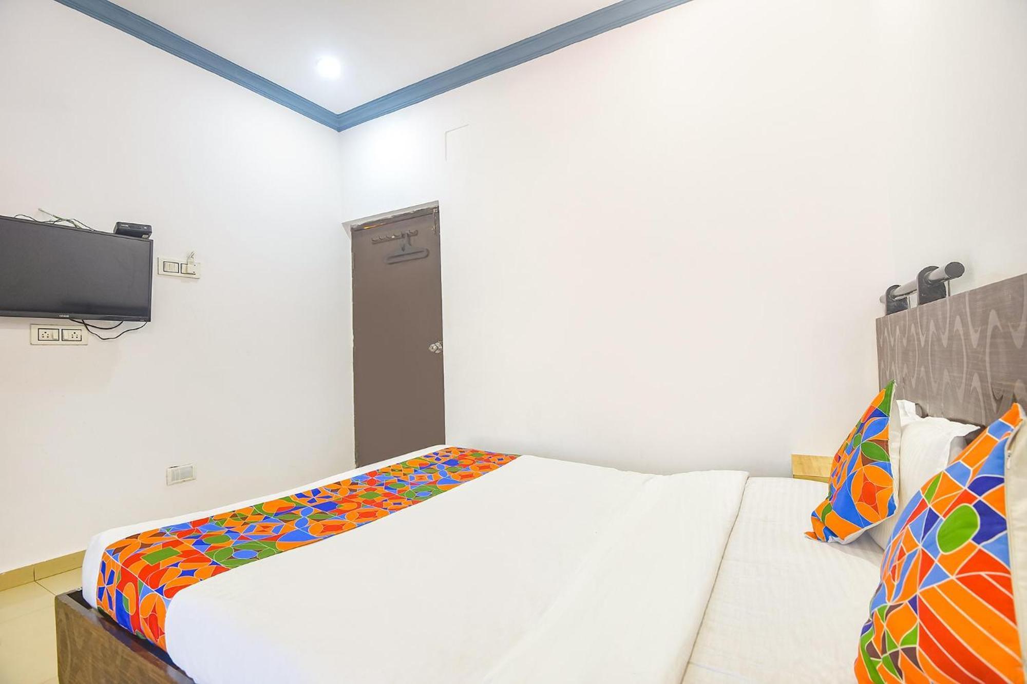 Fabexpress Neo Calangute Beach Resort Εξωτερικό φωτογραφία