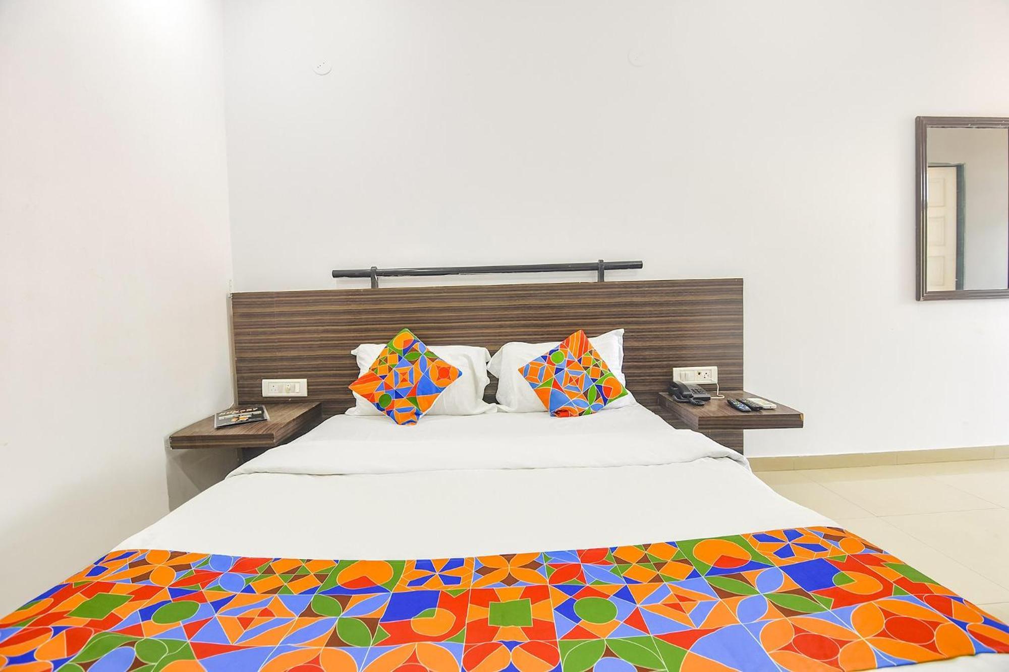 Fabexpress Neo Calangute Beach Resort Εξωτερικό φωτογραφία