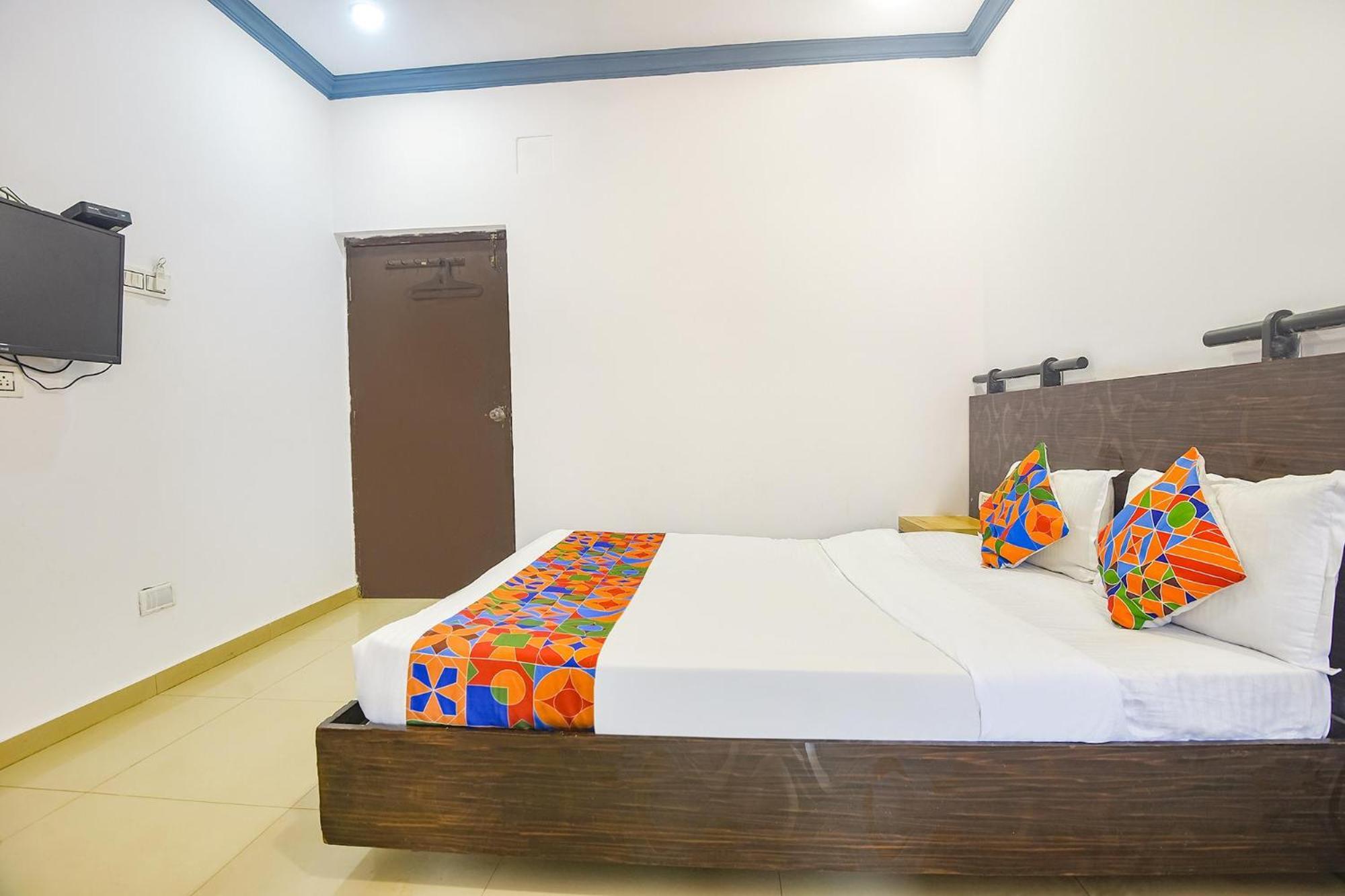 Fabexpress Neo Calangute Beach Resort Εξωτερικό φωτογραφία
